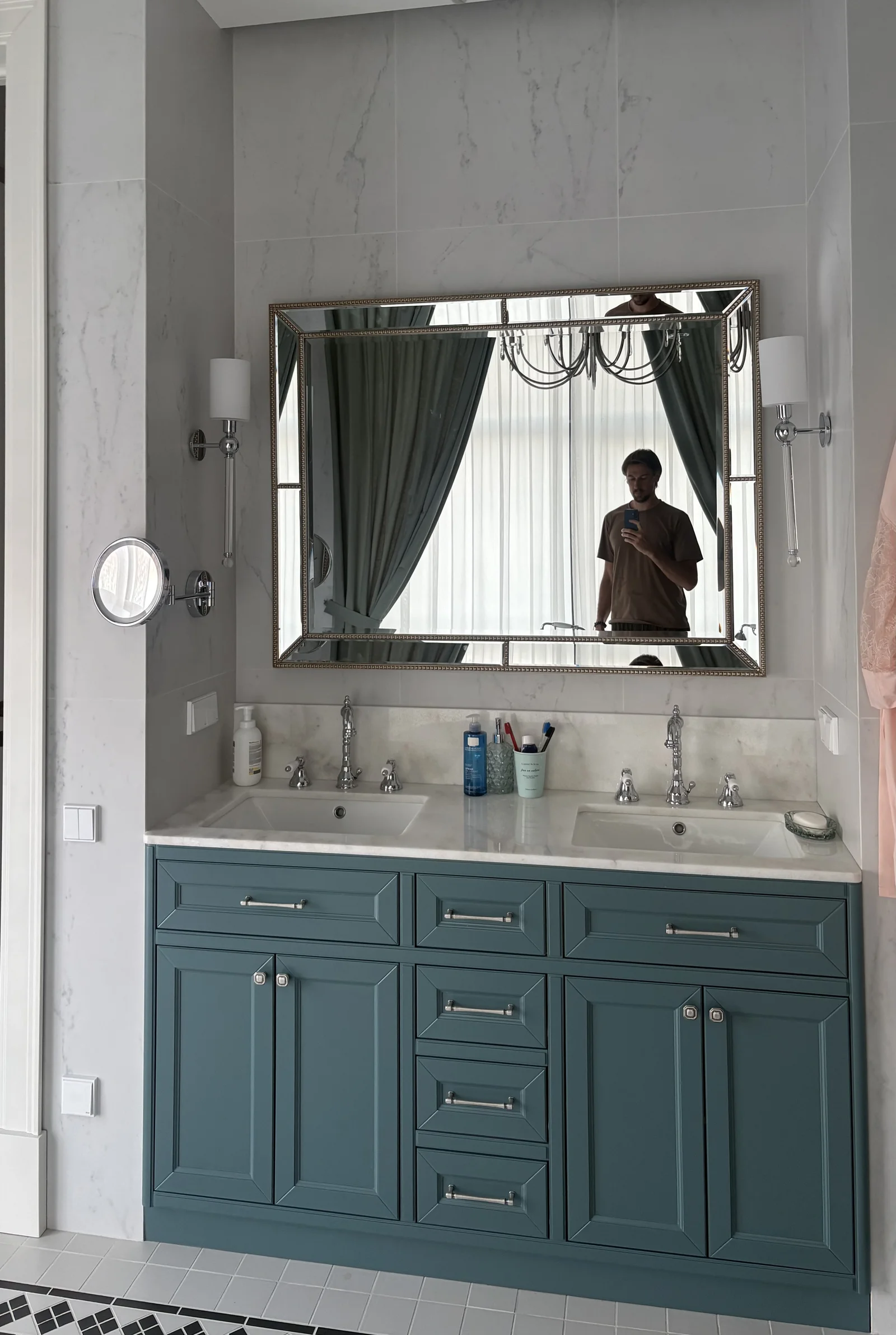 Производство мебели